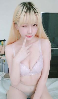 人妻少妇精品久久_4KBD在线观看