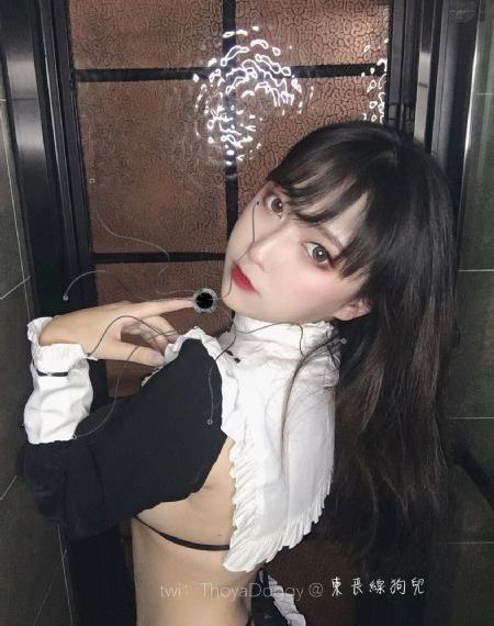 亚洲狼人第一页_免费高清观看