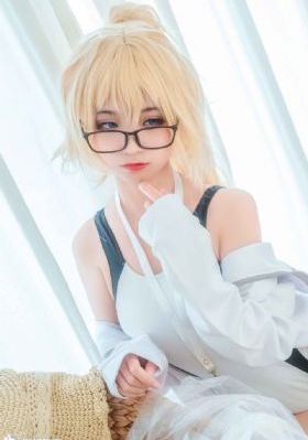 午夜无码熟熟妇丰满人妻视频_英文版字幕