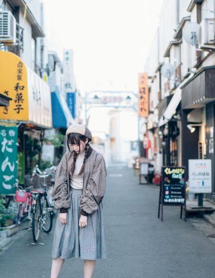 都市校园春色激情国产_蓝光高清在线