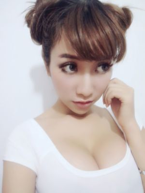 女人啪啪免费av大片_DVD免费全集观看