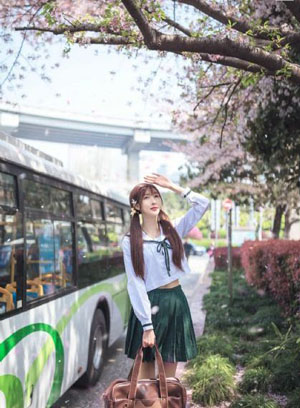 第一炉香完整版免费观看_国产剧日韩电影在线