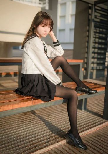 少妇午夜福利一区二区_国产在线观看